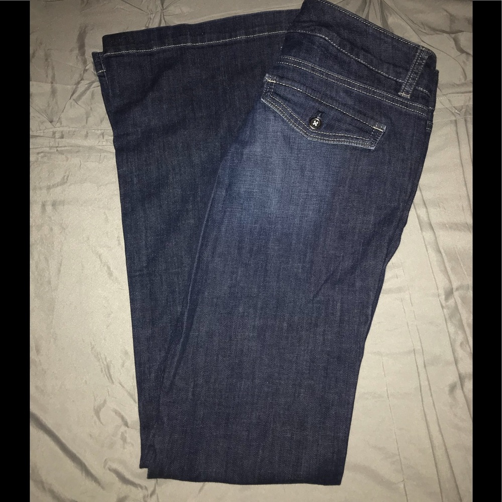 White House Black Market Blanc Fit Jeans